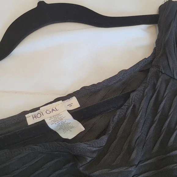 Striped black evening dress - Picture 4 of 4